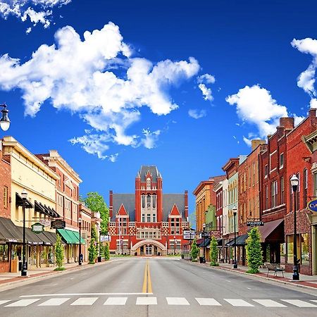 Bourbon Manor Bed & Breakfast Inn Bardstown Esterno foto
